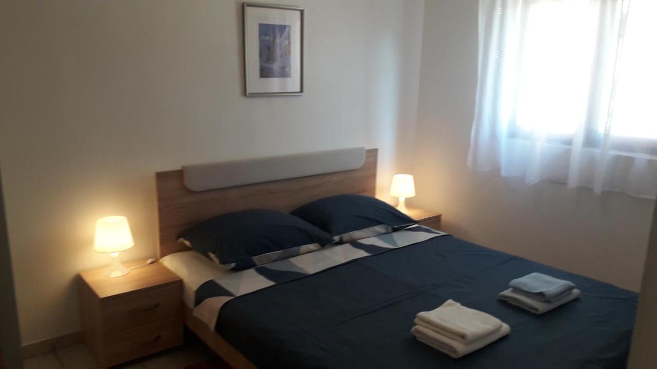 Apartmani Mia Liznjan Luaran gambar