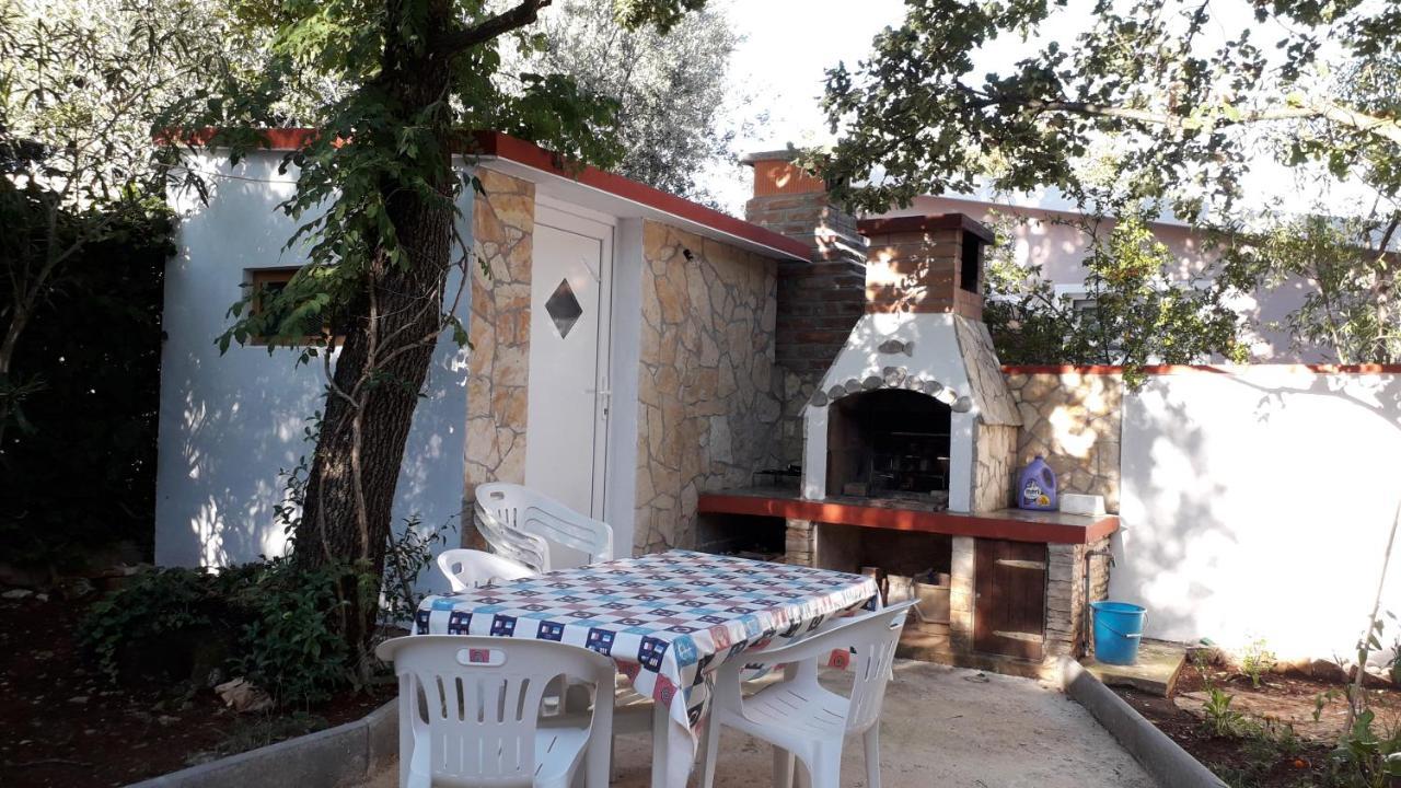 Apartmani Mia Liznjan Luaran gambar