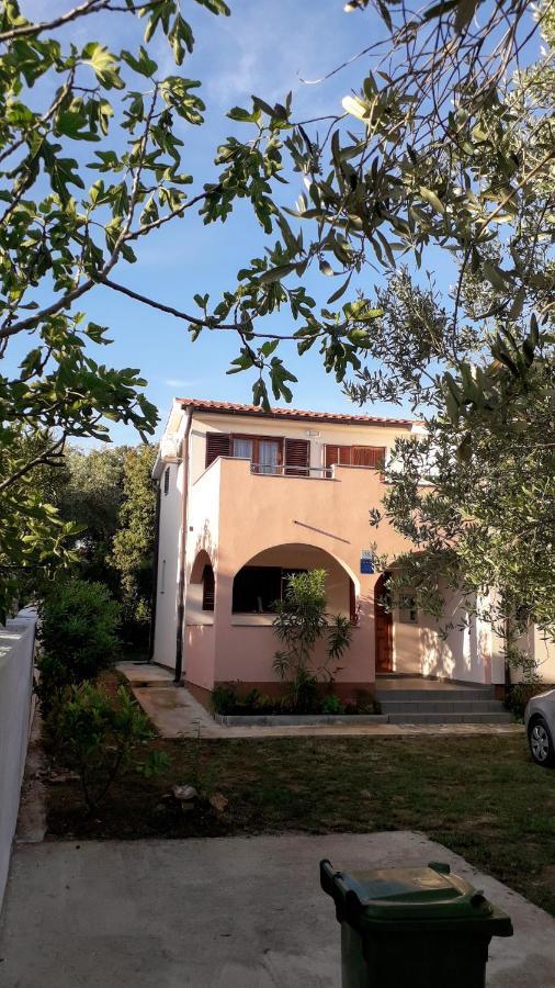 Apartmani Mia Liznjan Luaran gambar