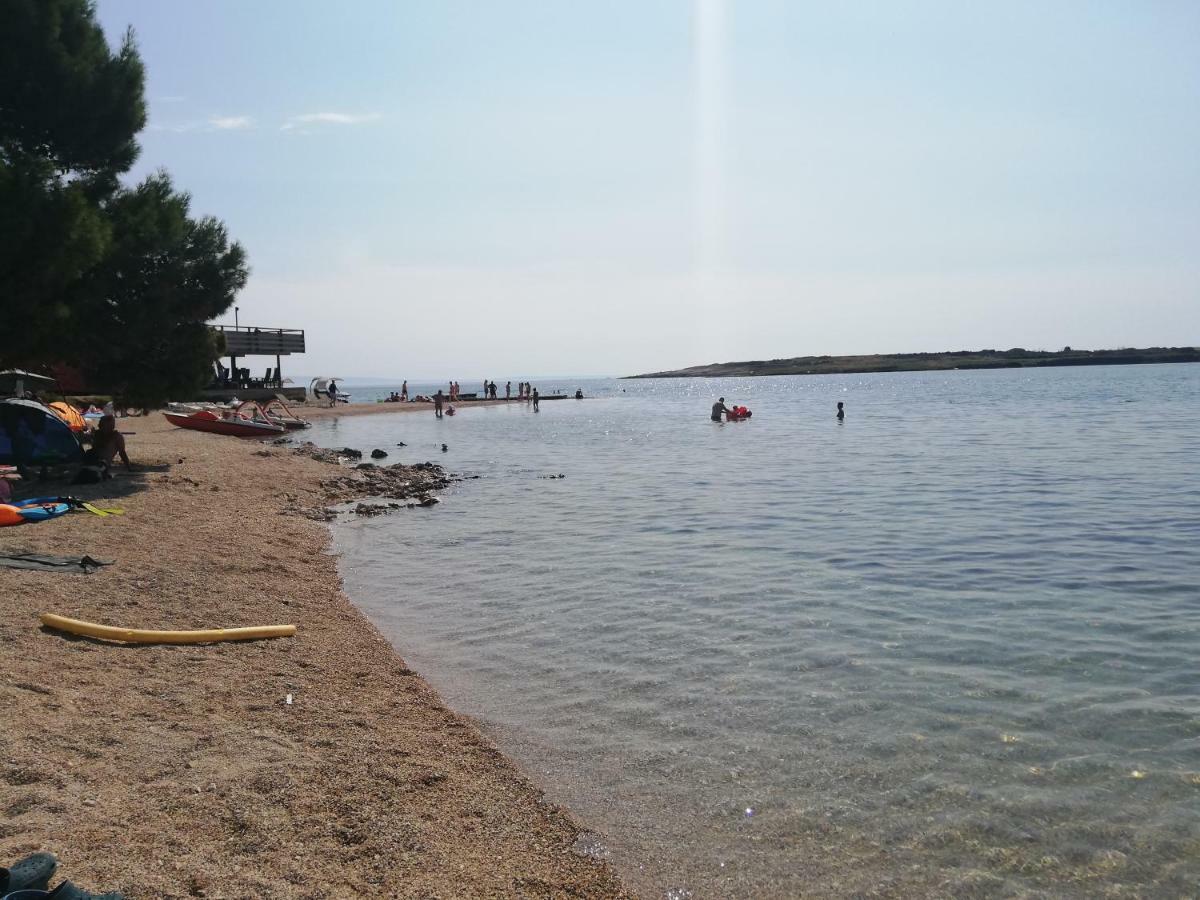 Apartmani Mia Liznjan Luaran gambar