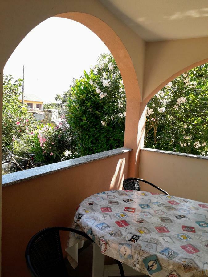 Apartmani Mia Liznjan Luaran gambar